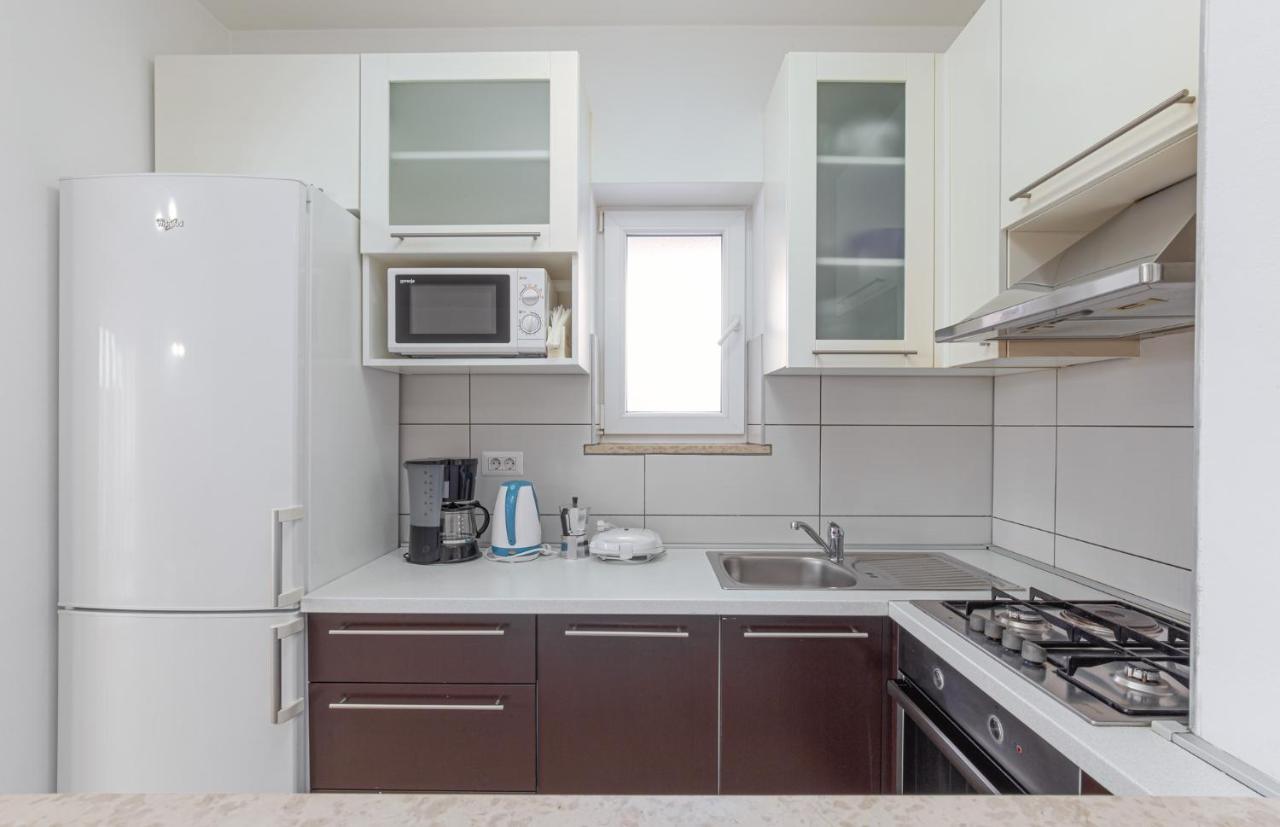 Koraca B4 Apartment Kirmenjak Екстериор снимка